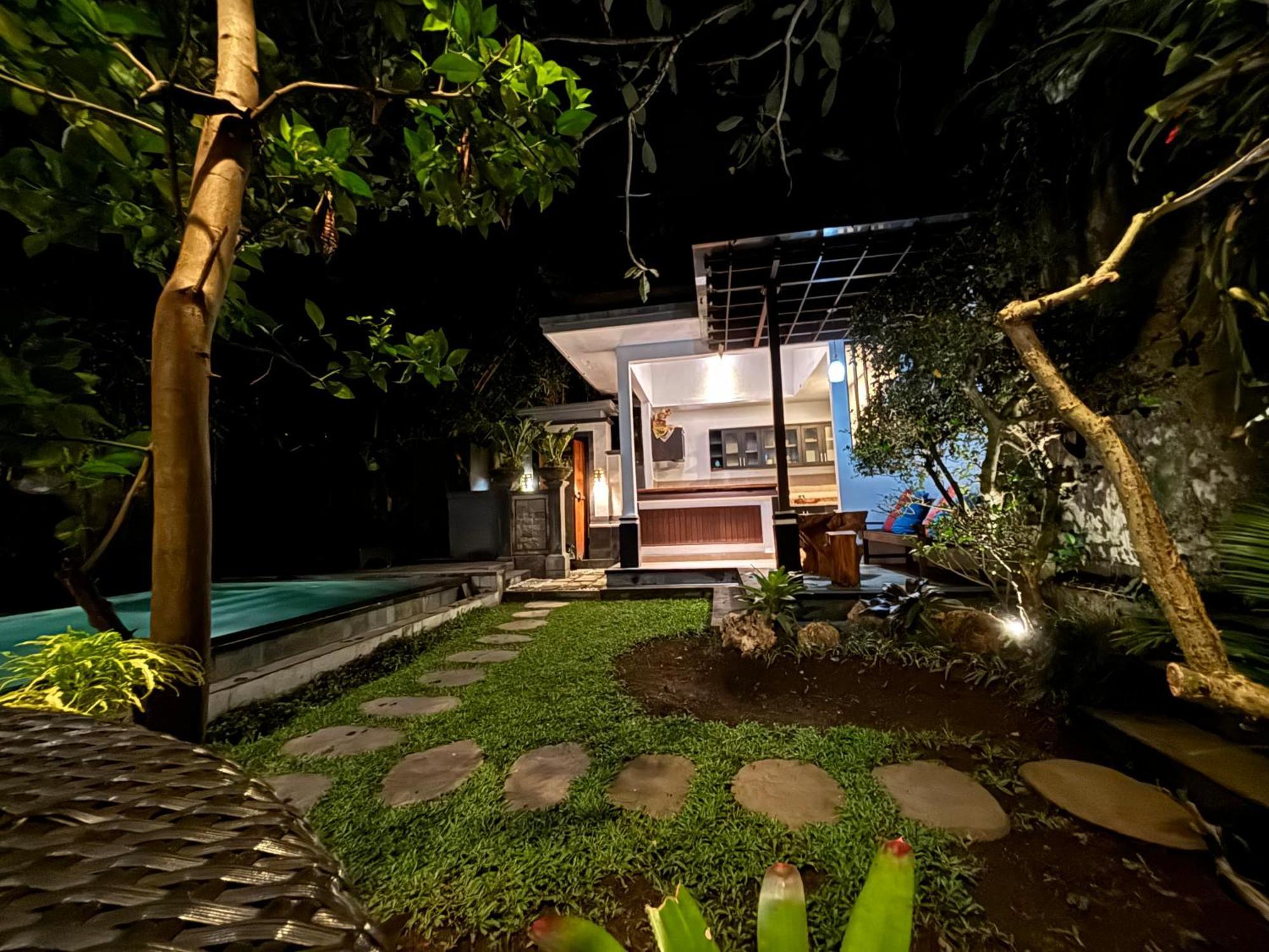 Bumbung Sari Villa Ubud Exteriör bild