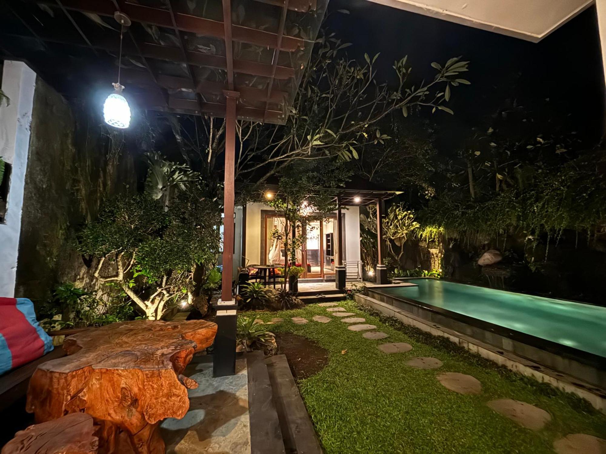 Bumbung Sari Villa Ubud Exteriör bild