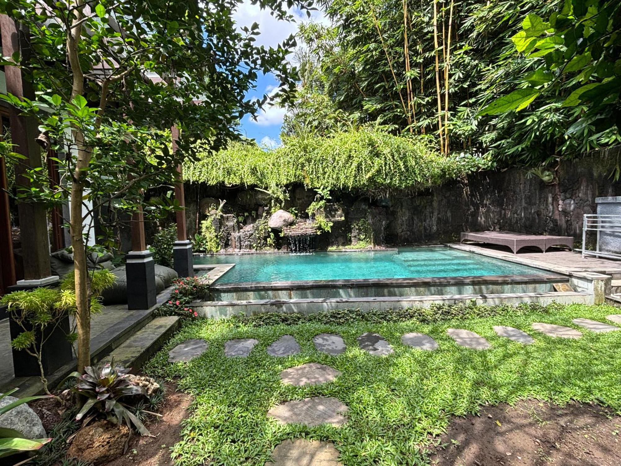 Bumbung Sari Villa Ubud Exteriör bild