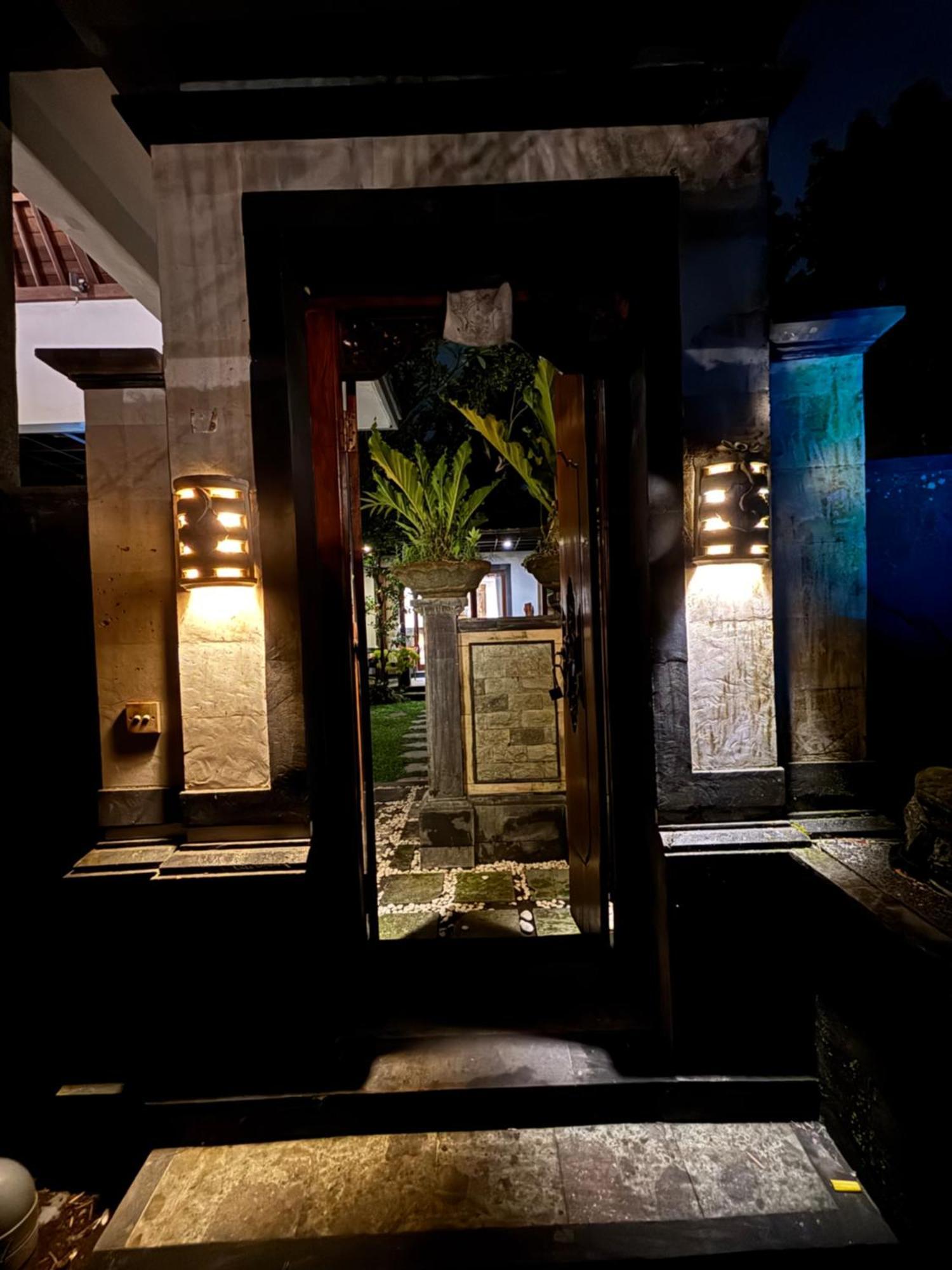 Bumbung Sari Villa Ubud Exteriör bild